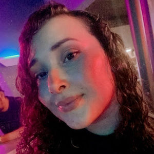 Meet your Posher, Gladis